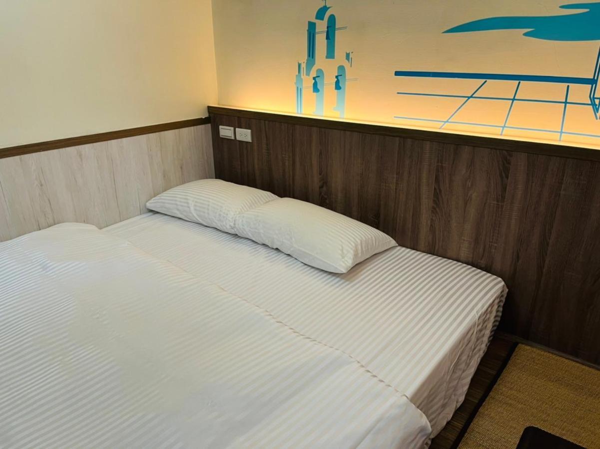 Love Feng Jia Apartment Hotel Taichung Exterior foto