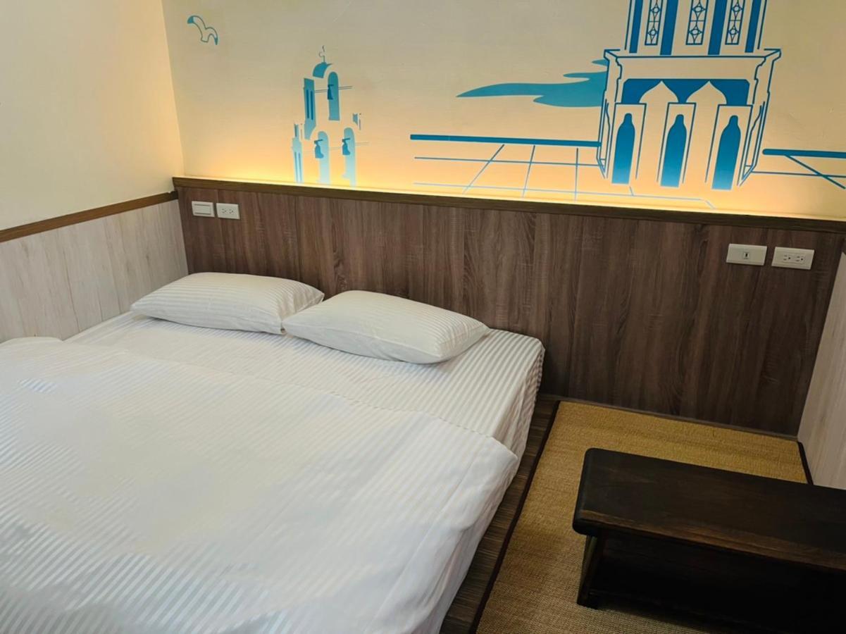 Love Feng Jia Apartment Hotel Taichung Exterior foto