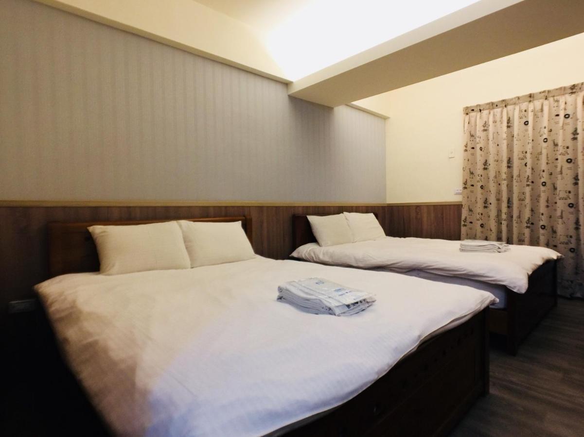 Love Feng Jia Apartment Hotel Taichung Exterior foto