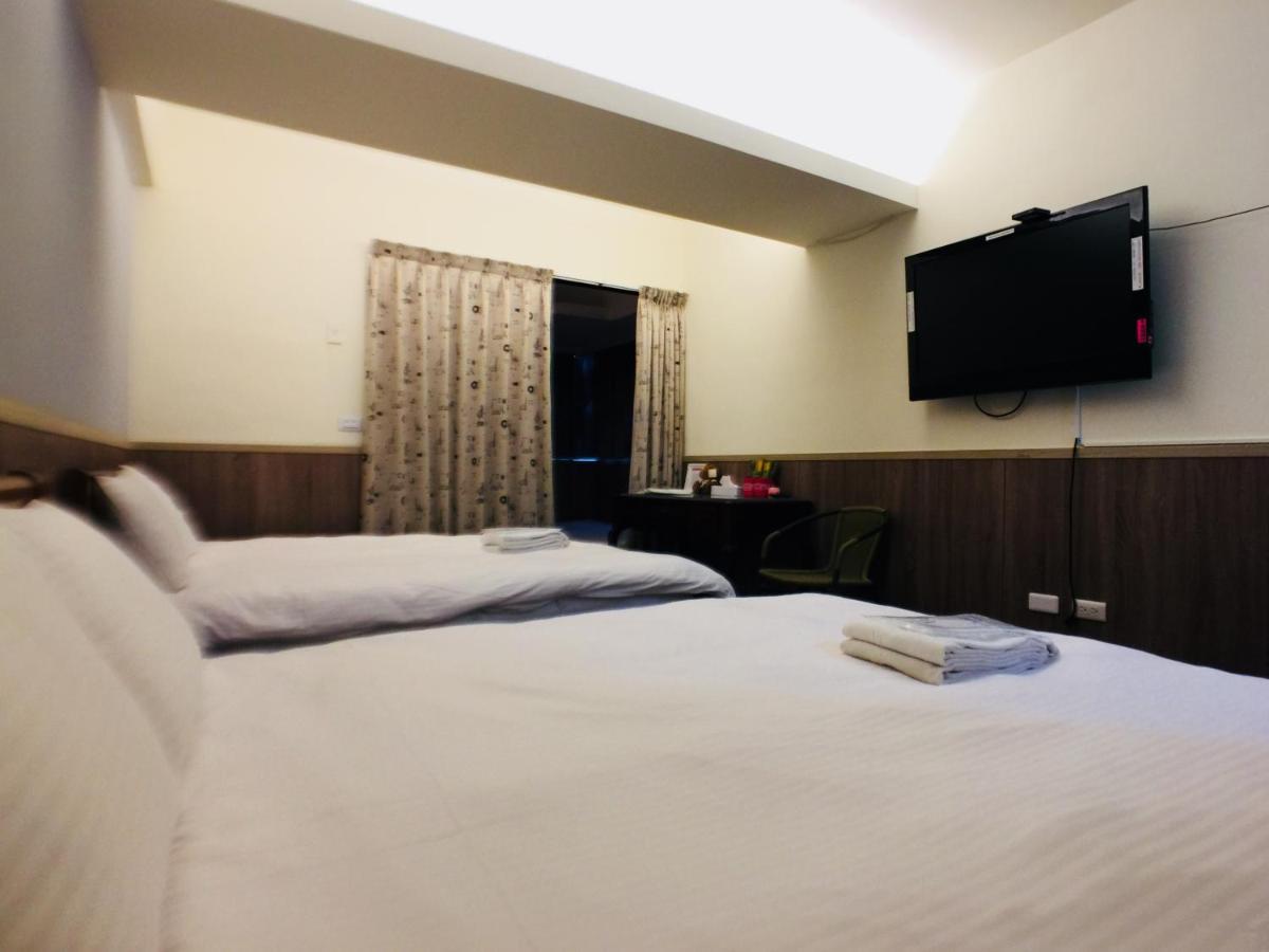 Love Feng Jia Apartment Hotel Taichung Exterior foto