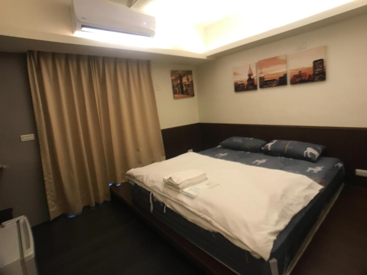 Love Feng Jia Apartment Hotel Taichung Exterior foto